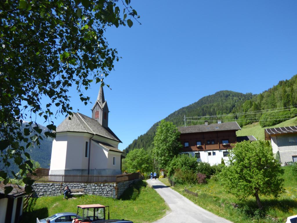 Gasthof Dorfschenke Stall Exterior photo
